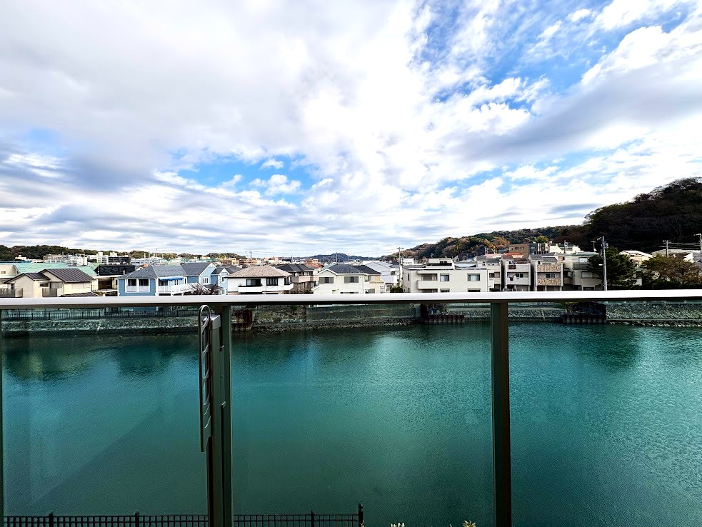 apartment 新宿１丁目