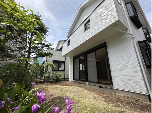 神奈川県三浦郡葉山町一色の中古戸建