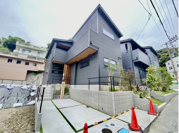 神奈川県鎌倉市極楽寺１丁目の新築戸建