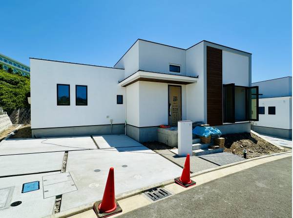 神奈川県横須賀市佐島の丘２丁目の新築戸建