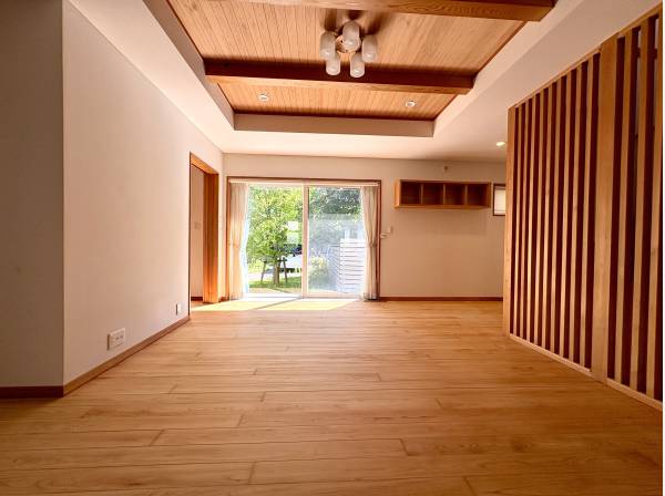 神奈川県藤沢市片瀬海岸２丁目の中古戸建