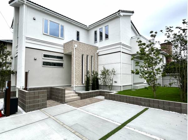 神奈川県鎌倉市稲村ガ崎５丁目の新築戸建