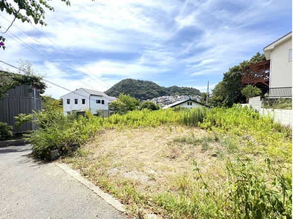 神奈川県三浦郡葉山町一色の土地