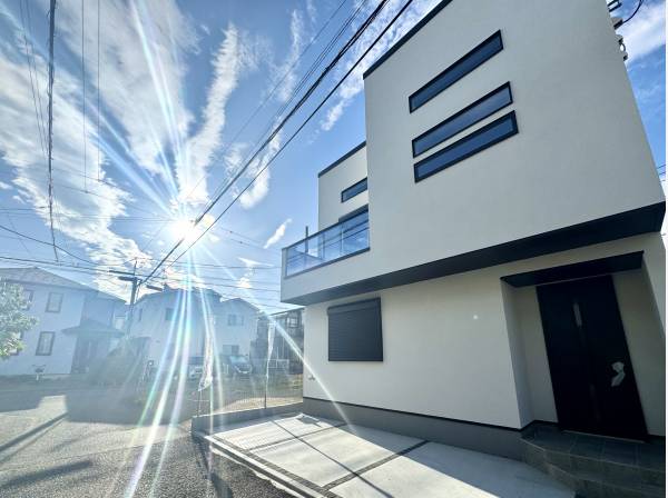 神奈川県藤沢市辻堂元町５丁目の新築戸建