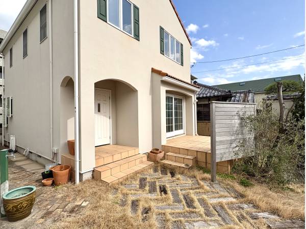 神奈川県逗子市新宿２丁目の中古戸建