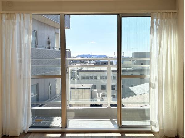 神奈川県藤沢市鵠沼石上２丁目のマンション