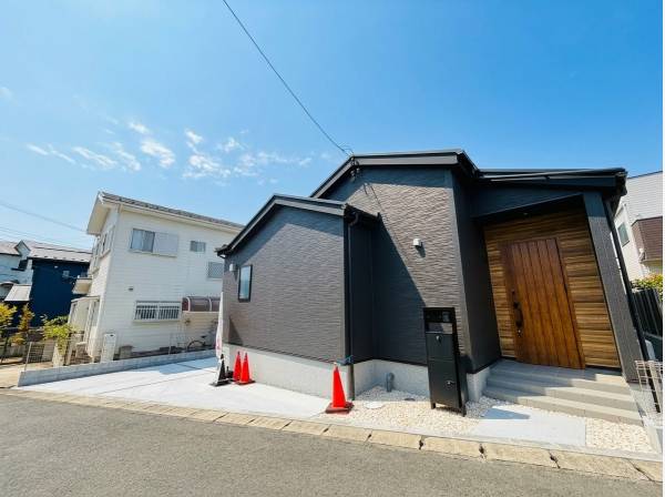 神奈川県中郡大磯町国府本郷の新築戸建