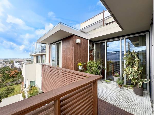 神奈川県藤沢市片瀬山２丁目の中古戸建