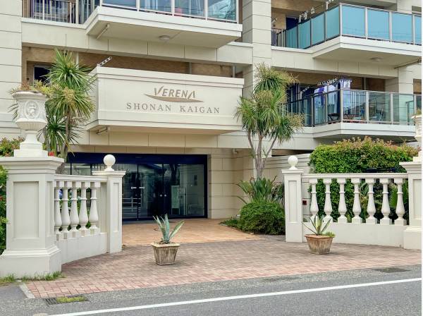 神奈川県藤沢市辻堂西海岸３丁目のマンション