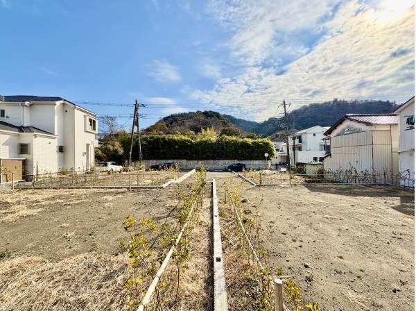 神奈川県三浦郡葉山町長柄の土地
