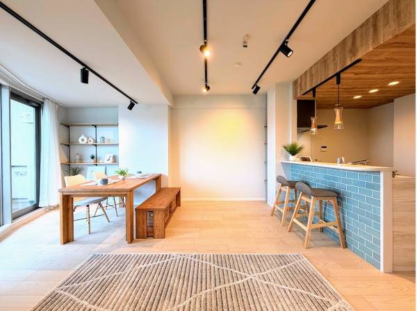 神奈川県藤沢市片瀬５丁目のマンション
