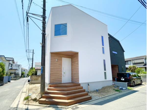 神奈川県藤沢市鵠沼海岸６丁目の新築戸建