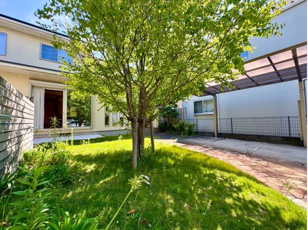 神奈川県藤沢市片瀬海岸２丁目の中古戸建