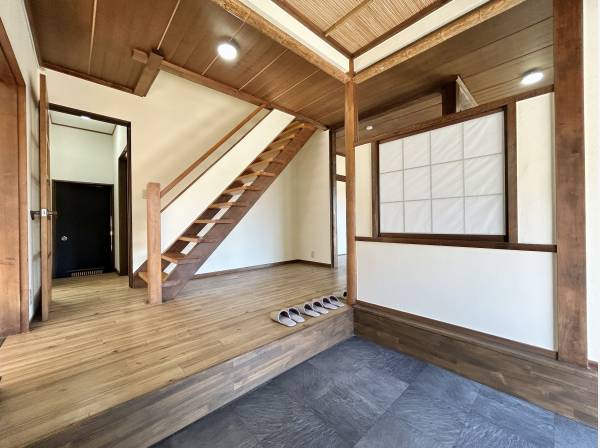 神奈川県三浦市三崎町諸磯の中古戸建
