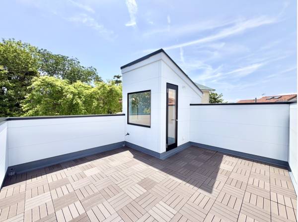 神奈川県藤沢市片瀬４丁目の新築戸建