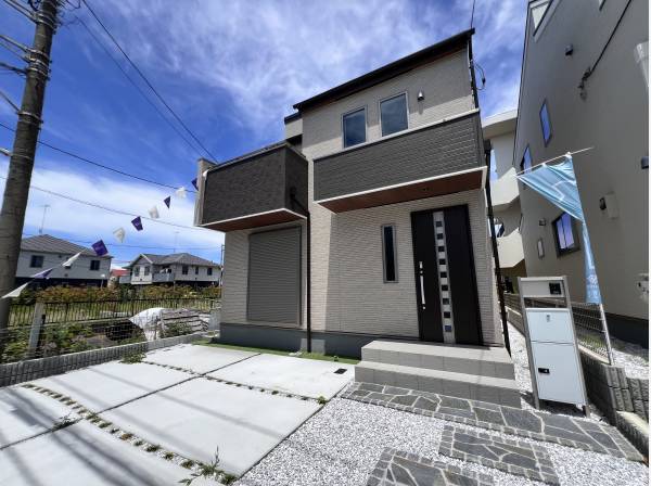 神奈川県藤沢市辻堂太平台１丁目の新築戸建