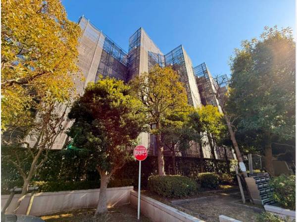 神奈川県三浦郡葉山町長柄のマンション