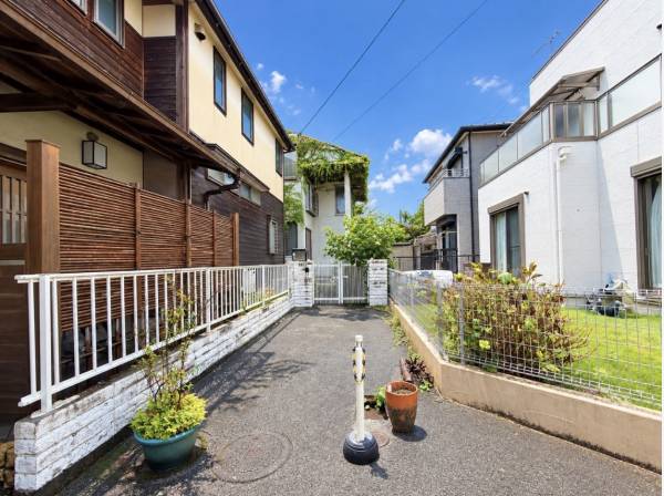神奈川県茅ヶ崎市浜竹４丁目の土地
