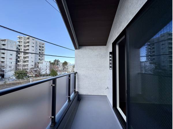 神奈川県藤沢市川名１丁目の新築戸建