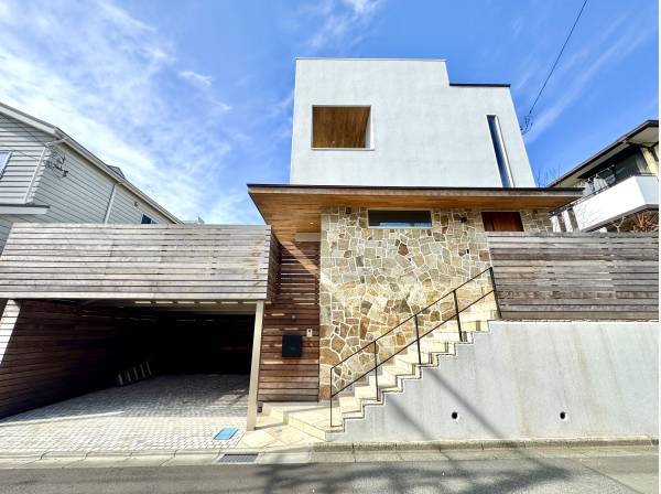 神奈川県鎌倉市腰越１丁目の新築戸建