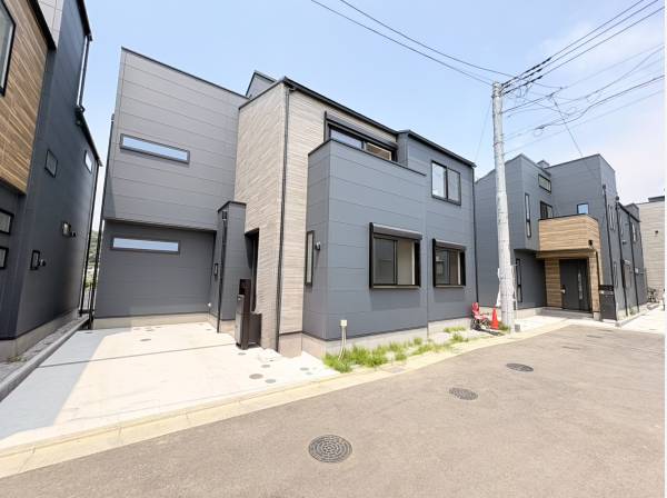 神奈川県藤沢市城南５丁目の新築戸建