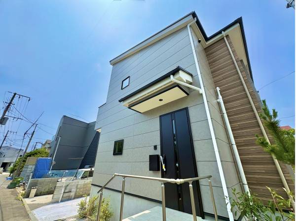 神奈川県藤沢市辻堂太平台１丁目の新築戸建