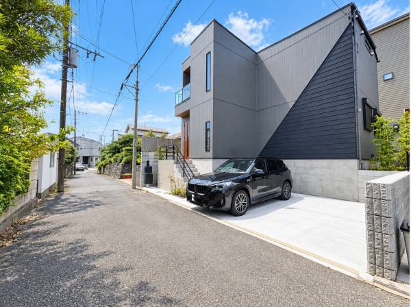神奈川県藤沢市辻堂太平台１丁目の新築戸建