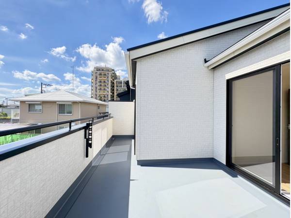 神奈川県藤沢市本藤沢２丁目の新築戸建