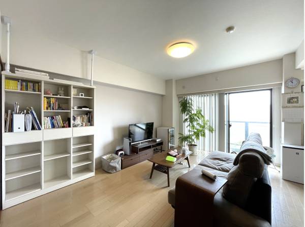 神奈川県茅ヶ崎市東海岸南１丁目のマンション