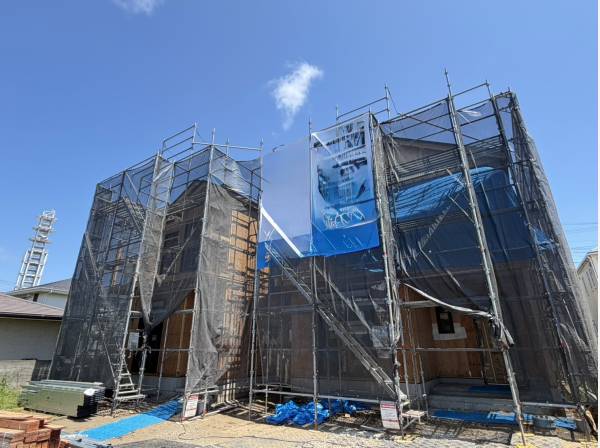 神奈川県藤沢市本鵠沼１丁目の新築戸建