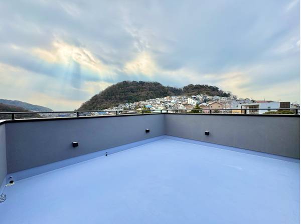 神奈川県三浦郡葉山町堀内の新築戸建