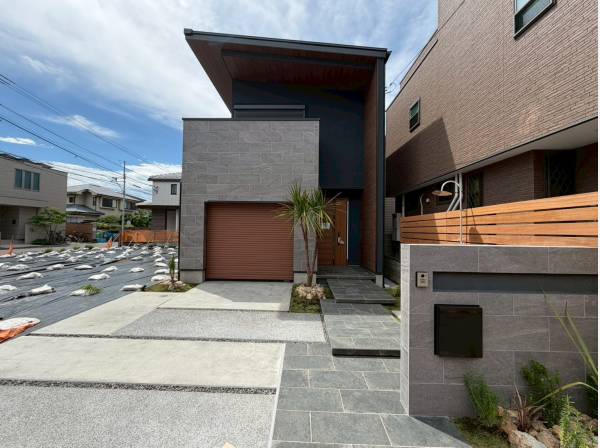 神奈川県茅ヶ崎市浜竹３丁目の新築戸建