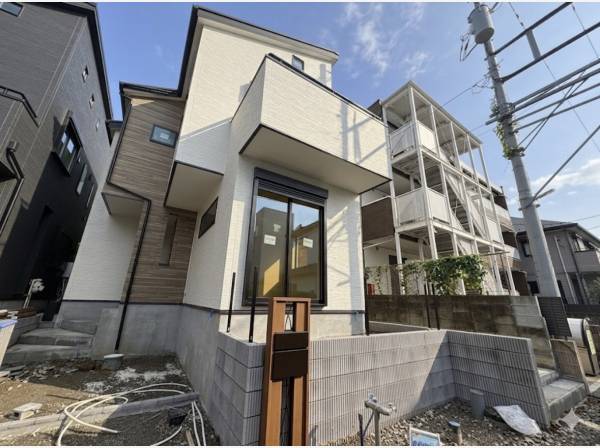 神奈川県鎌倉市台４丁目の新築戸建