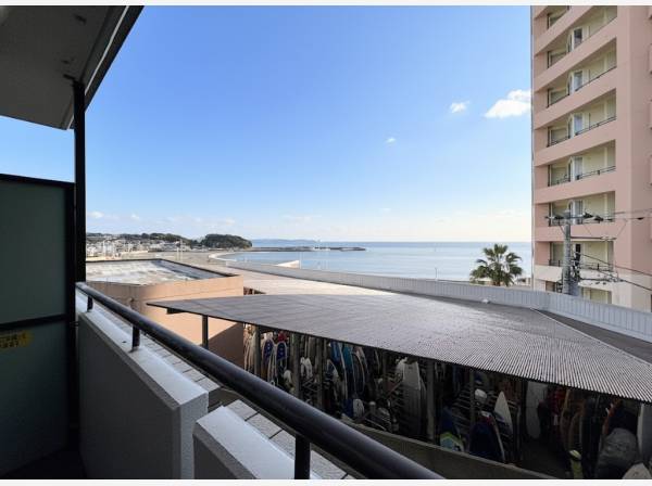 神奈川県藤沢市片瀬海岸１丁目のマンション