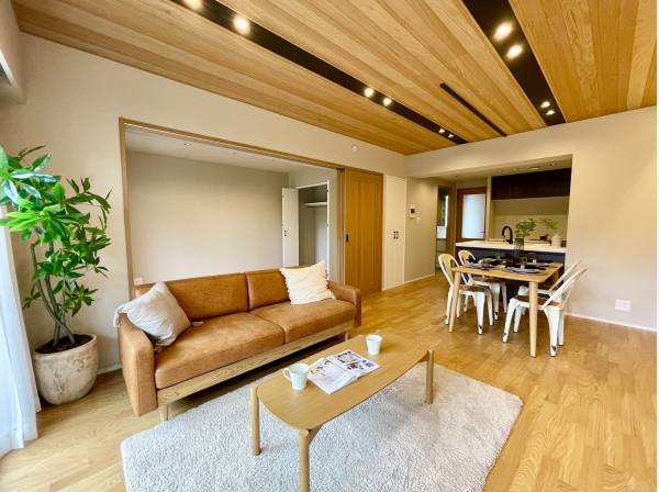 神奈川県藤沢市鵠沼海岸５丁目のマンション