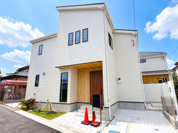 神奈川県藤沢市辻堂６丁目の新築戸建