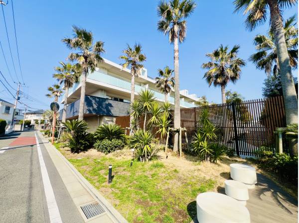 神奈川県藤沢市辻堂東海岸４丁目のマンション