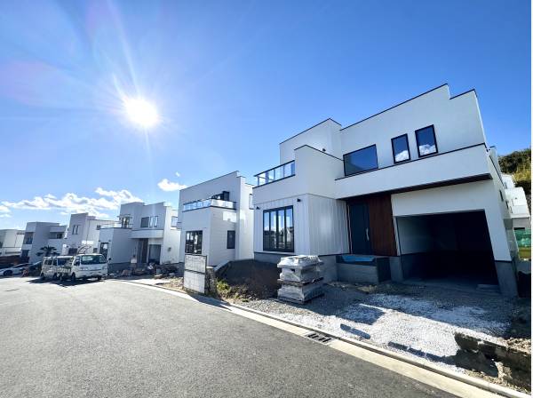 神奈川県横須賀市佐島の丘２丁目の新築戸建