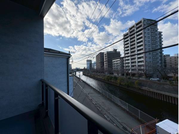 神奈川県藤沢市川名１丁目の新築戸建