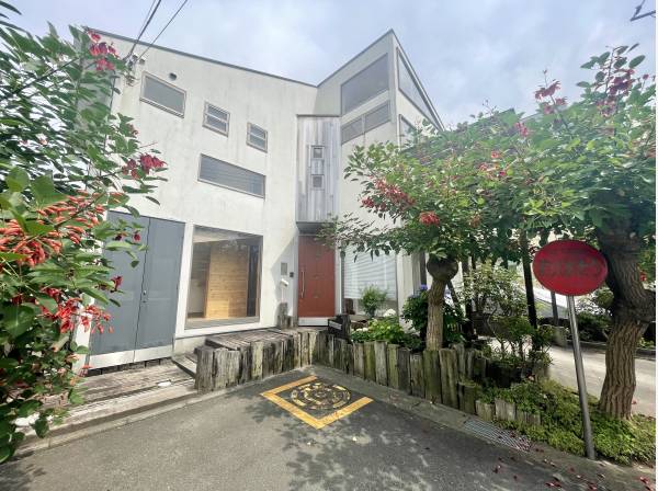 神奈川県鎌倉市材木座５丁目の中古戸建