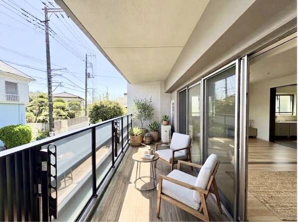 神奈川県藤沢市片瀬５丁目のマンション