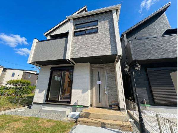 神奈川県茅ヶ崎市円蔵２丁目の新築戸建