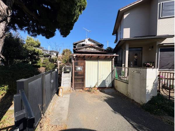 神奈川県茅ヶ崎市共恵２丁目の土地