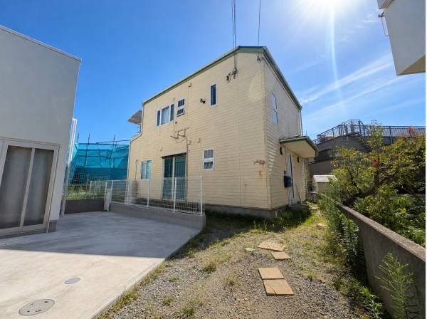 神奈川県藤沢市鵠沼海岸７丁目の中古戸建