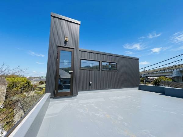 神奈川県茅ヶ崎市赤羽根の新築戸建