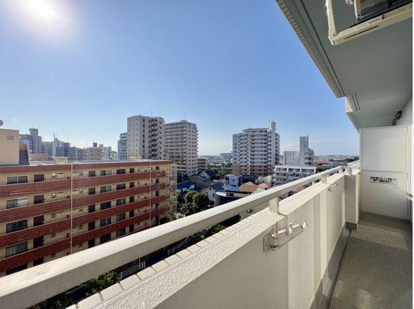 神奈川県藤沢市片瀬海岸1丁目のマンション