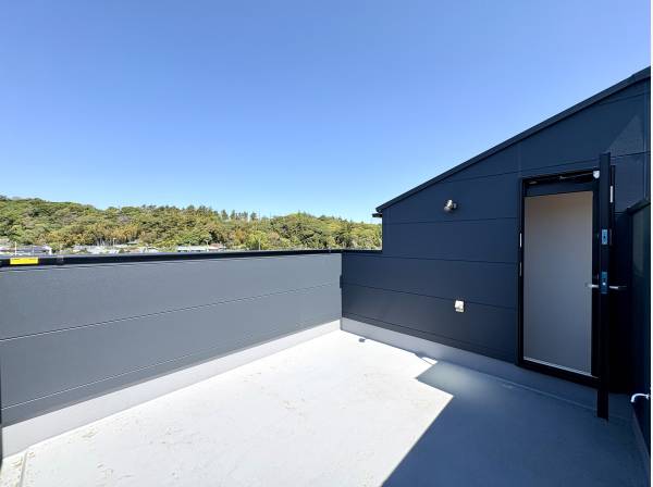 神奈川県藤沢市城南５丁目の新築戸建