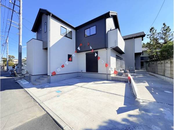 神奈川県藤沢市鵠沼松が岡３丁目の新築戸建