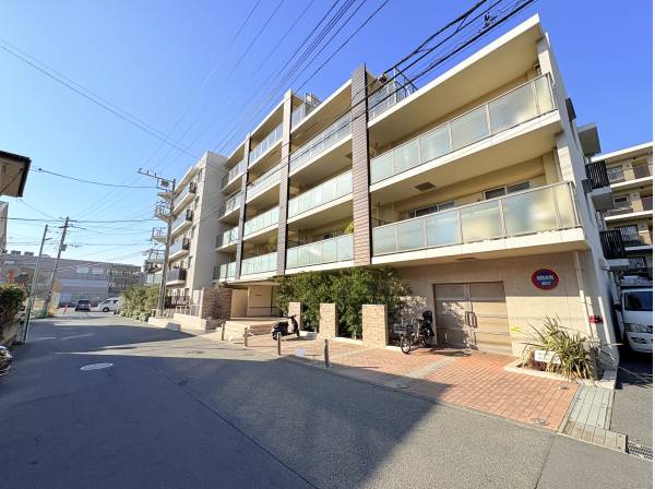 神奈川県茅ヶ崎市汐見台のマンション