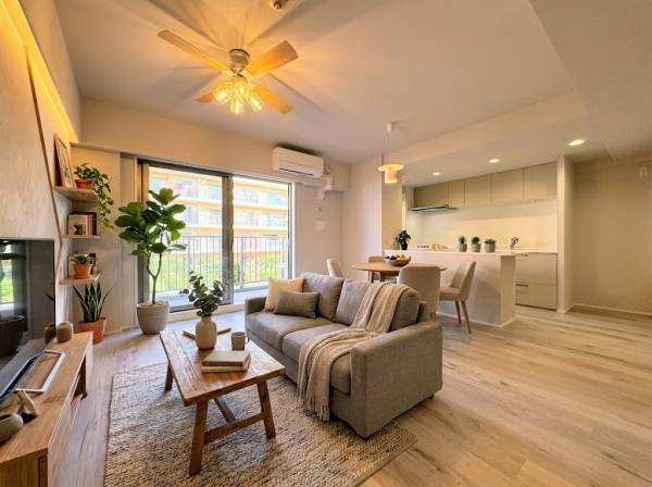 神奈川県藤沢市辻堂西海岸３丁目のマンション